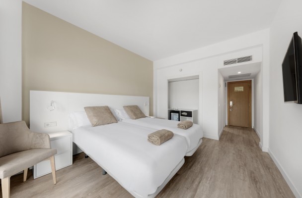 Reforma Hotel Costa Portals